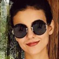 Victoria  Justice 
